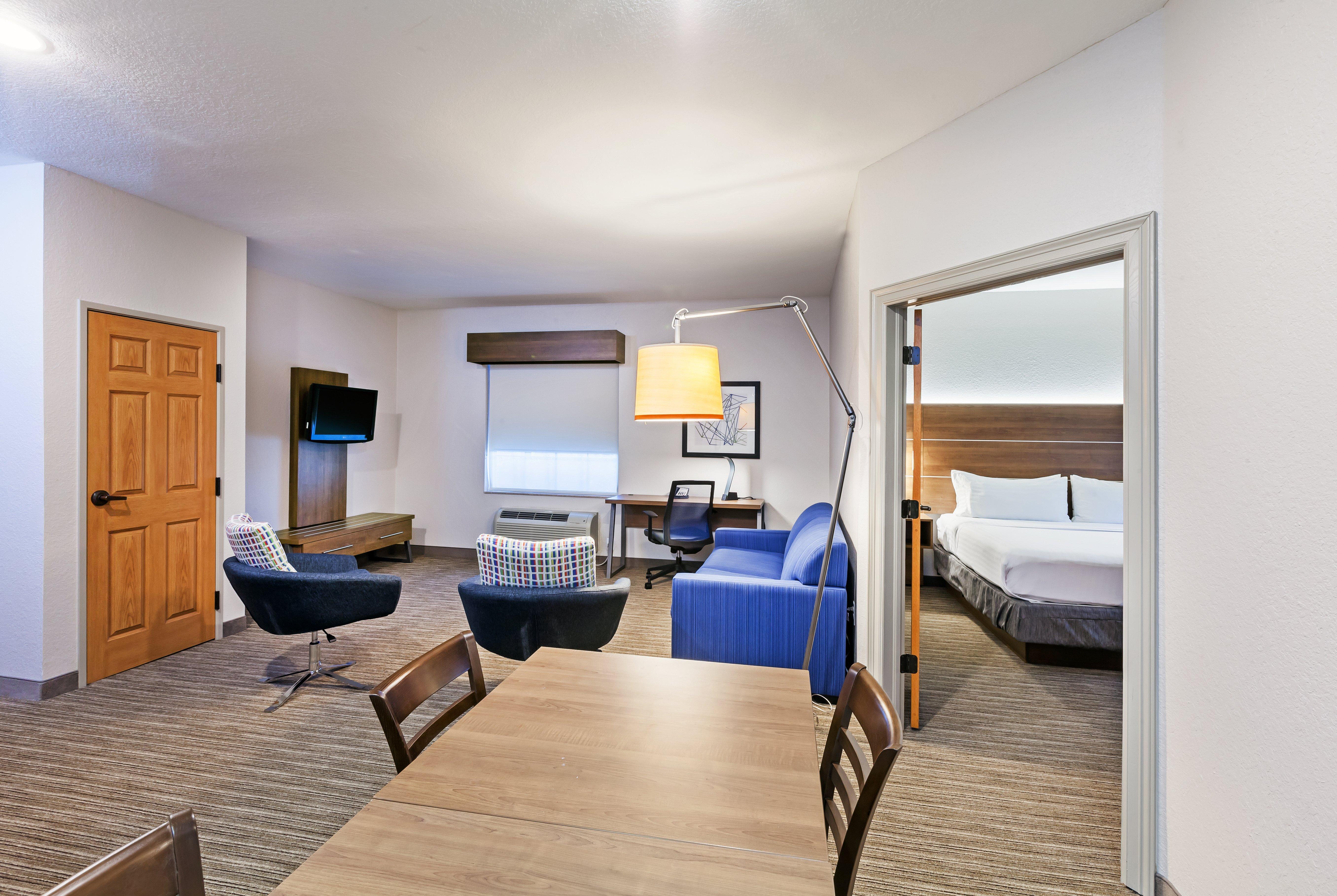 Holiday Inn Express & Suites Tulsa S Broken Arrow Hwy 51 By Ihg Kültér fotó