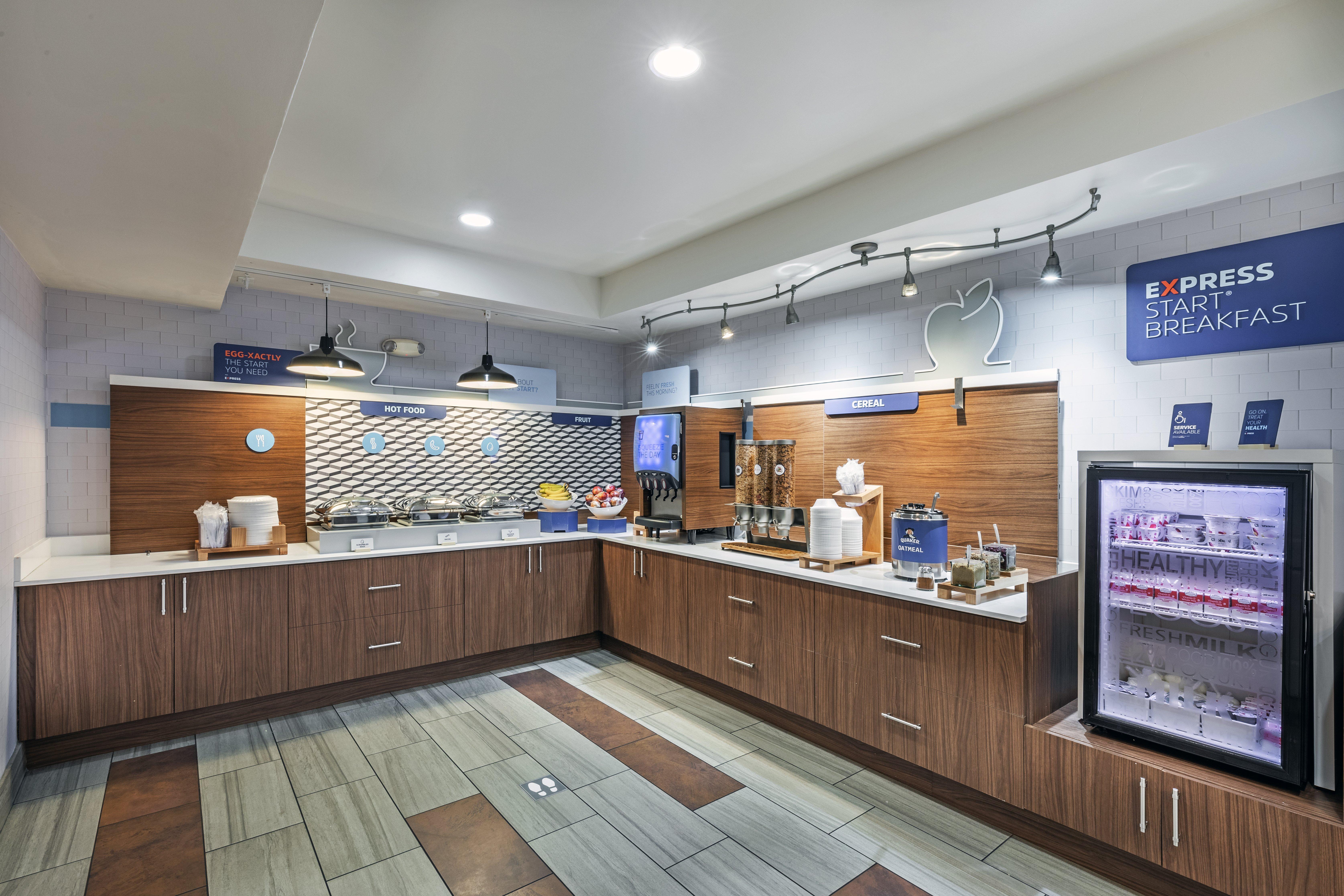 Holiday Inn Express & Suites Tulsa S Broken Arrow Hwy 51 By Ihg Kültér fotó