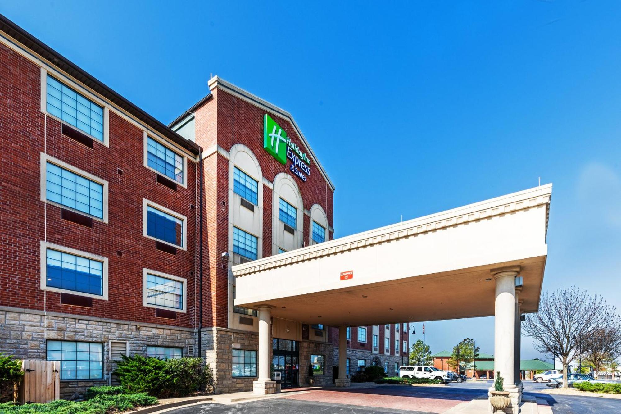 Holiday Inn Express & Suites Tulsa S Broken Arrow Hwy 51 By Ihg Kültér fotó